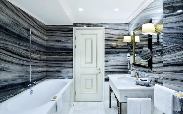 Ambassadori Hotel Tbilisi