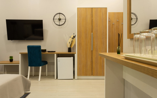 Katrin Lazur - Stilnaya Studiya u Morya v Sochi (Ashe) Apartments