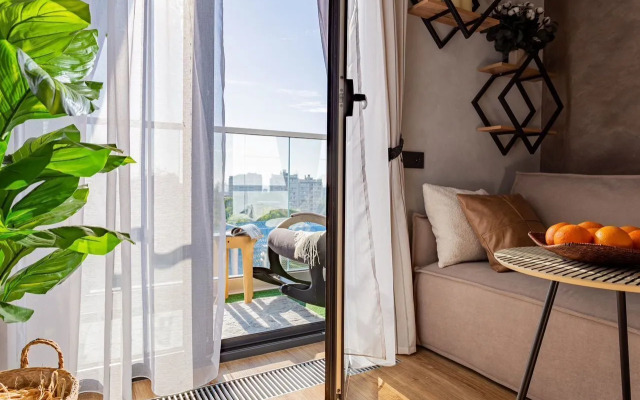 Na Yasnogorskoy Ulitse 16/2k7 Apartment