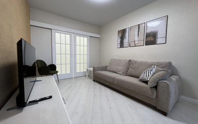 Uyutnaya Naprotiv Zheleznodorozhnogo Vokzala Flat