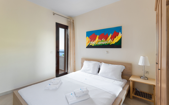 Miroir Private Pool Elani Villa