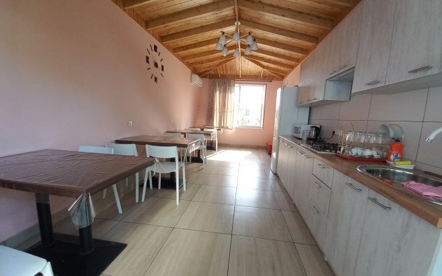 Aida  Guest house