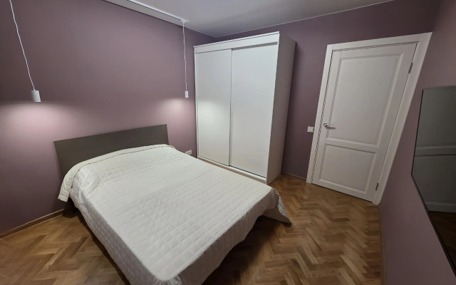 Квартира Комфортная возле метро Планерная