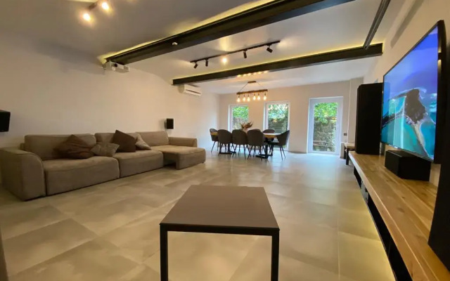 Gorny Dom Private house