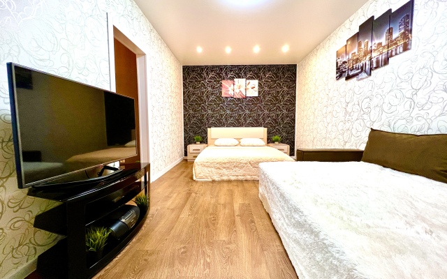 Uyutnaya Kvartira Na Ul.nikitinskaya 30 Flat