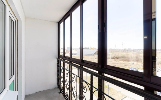 V Novom Dome Flat