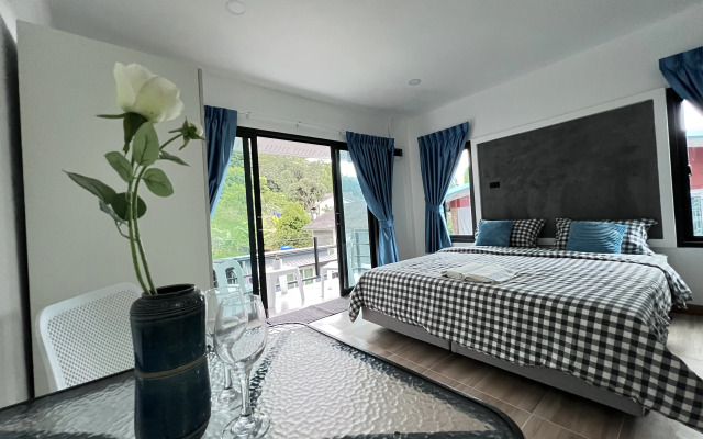 Paradise Corner Apartments