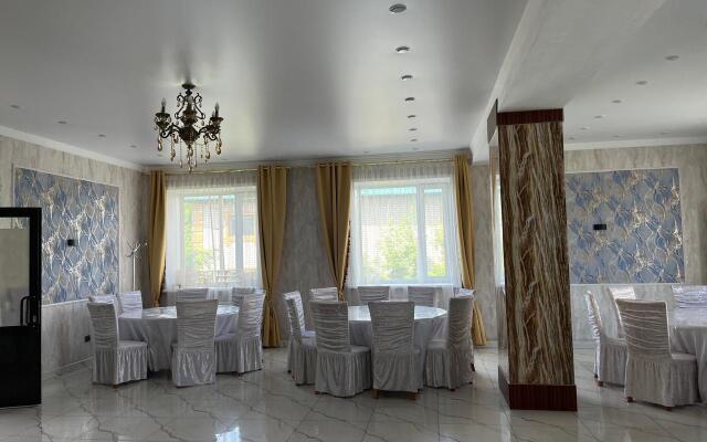 Grand Hotel Semey
