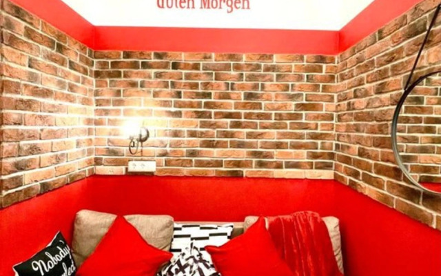 Квартира Стильная двухуровневая студия в 7 минутах от метро Селигерская