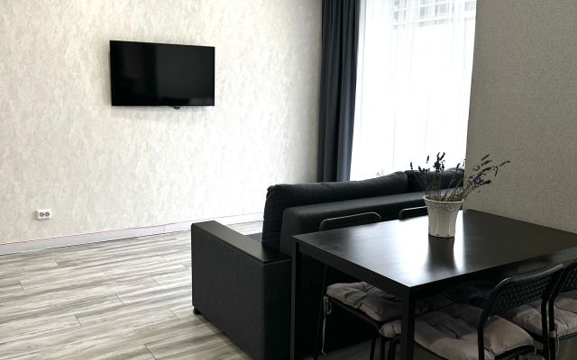 Studia V Tsentre Bresta S Kruglosutochnym Zaseleniem Apartments