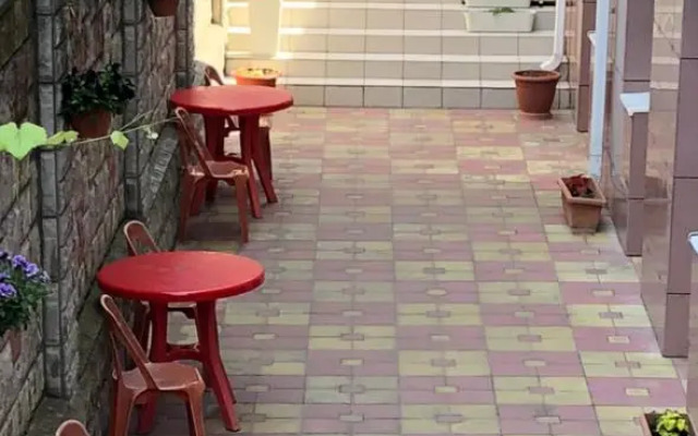 Отель Олина