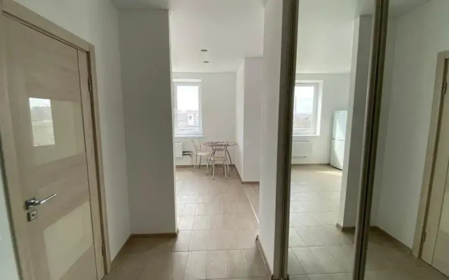 Na Ulitse Pavshinskiy Most 1/4 Flat