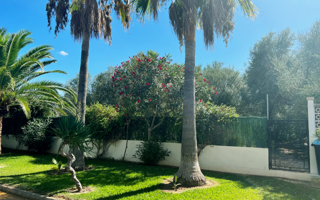 Вилла Sunset Sands Villa