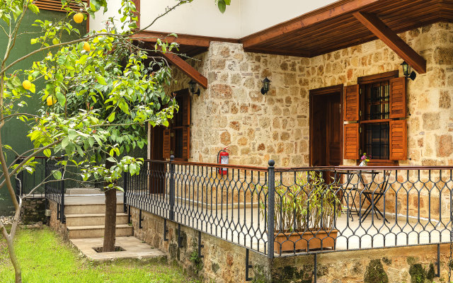 Zemira Garden Butik-Hotel