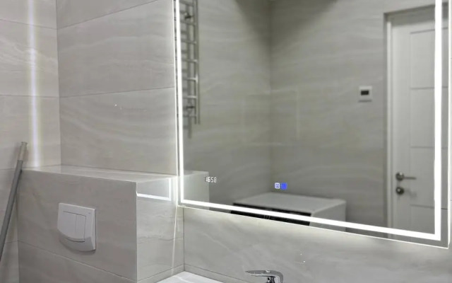 12 Dizaynerskaya V Zhk Raz Dva Tri Flat