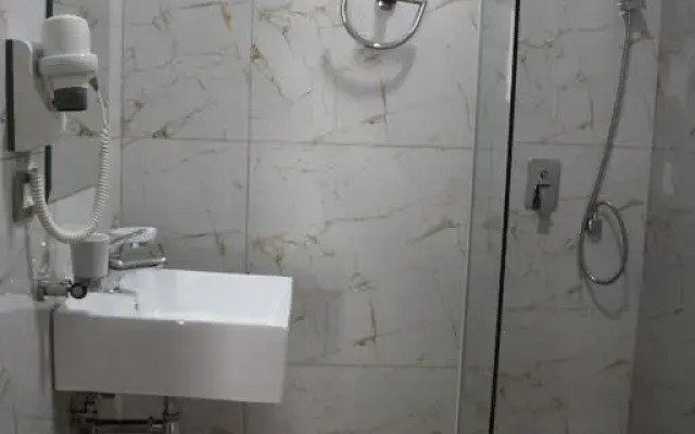 Hermes Hotel