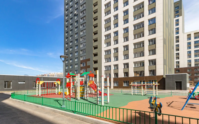 Apartamenty uutnye i teplye radom s Han Satyrom
