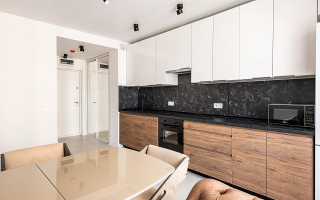 prostornaya vidovaya uglovaya uyutnaya evrotryoshka do 5 gostej flat