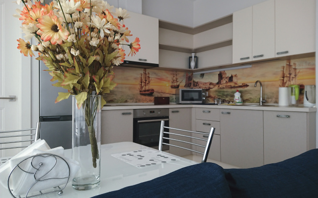 Апартаменты Sunny apartment 5 min from metro Belomorskaya