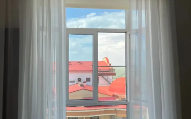 Квартира c oбзopным видом на мope и горы