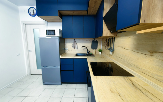 Квартира Вместительная у МРНЦ им. Цыба