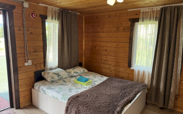 Частный Дом 607 с Балконом Рядом с Морем