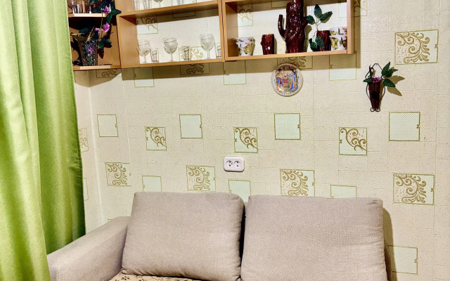 Na Ulitse Kommunalnaya 58a Flat