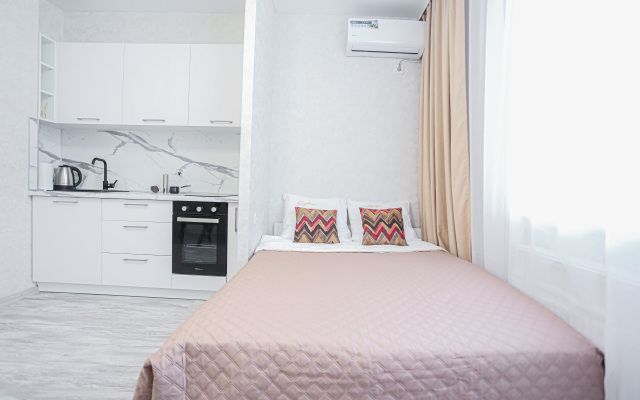 Апартаменты SunSet Радионова 202