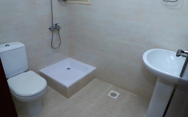 ONYX HOTEL APARTMENTS-MAHA HOSPITALITY GROUP Apartment hotel
