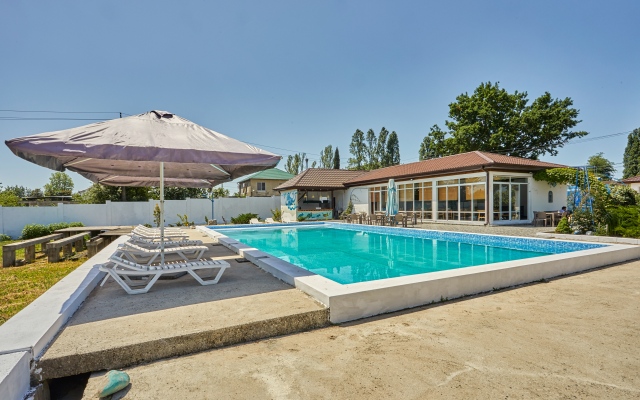 Serebryanyij Plyazh Hotel