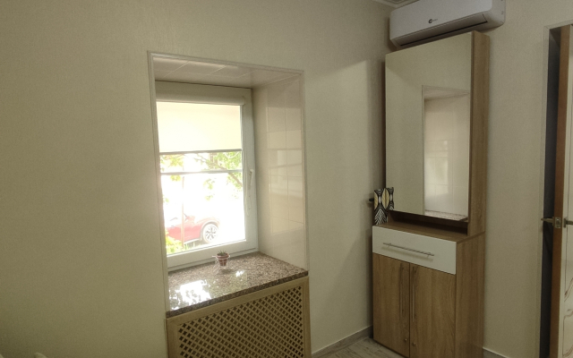 Na Prospekte Kirova 15 Flat