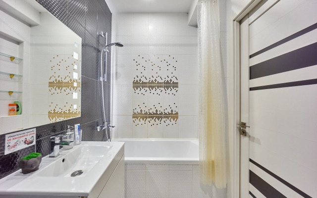 Sovremennaya Yevrodvushka V Novom Dome Na 14 Etazhe Apartments