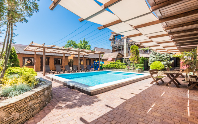 Villa Lyuchiya Guest House