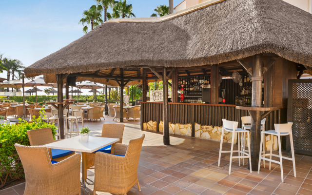 Hotel Wyndham Grand Costa del Sol