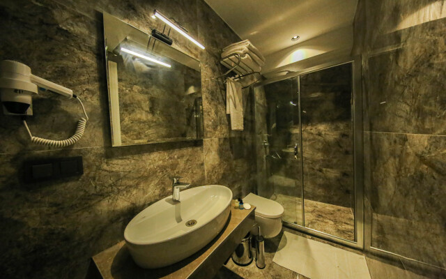Axu Airport Hotel