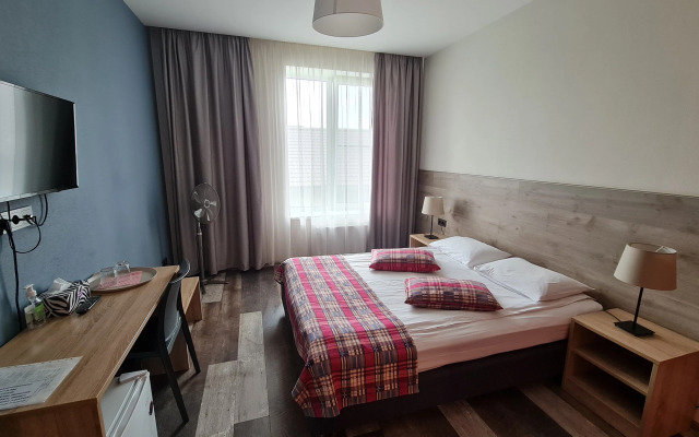 65HOME Guest House