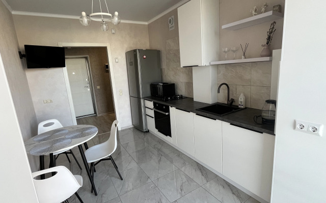 S Vidom Na Ozero V Tsentre Zelenogradska Flat