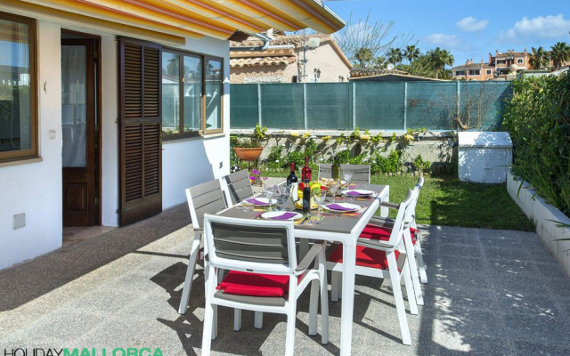 Eternal Sunshine Villa