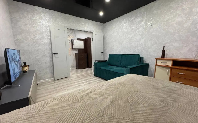 Uyut Flat