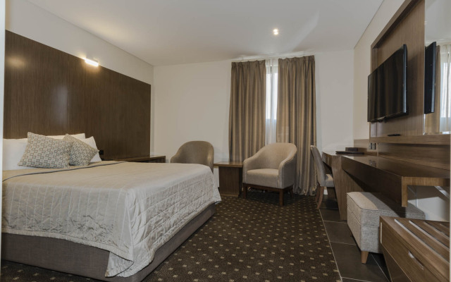 Bankstown Hotel