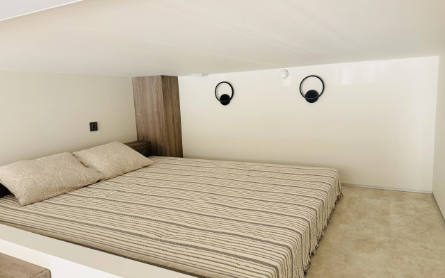 Studiya S Sovremennym Remontom Flat