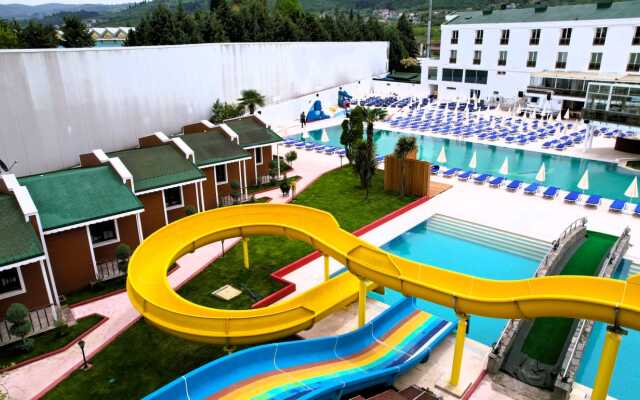 Отель Aqua Marinn Spa&Wellness