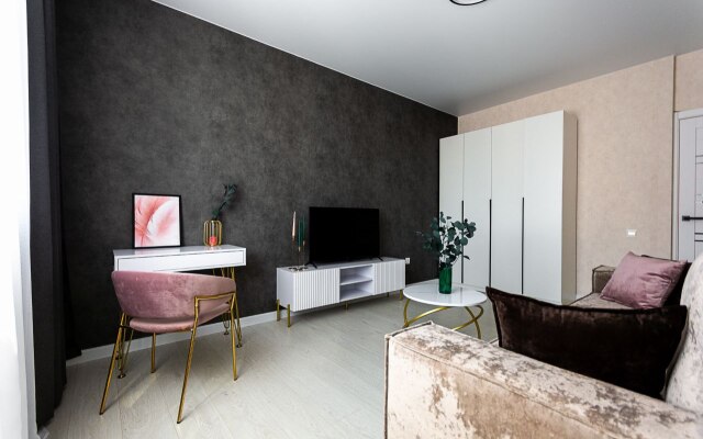 Izumrudnoye Naslazhdenie Ryadom S Parkom Flat