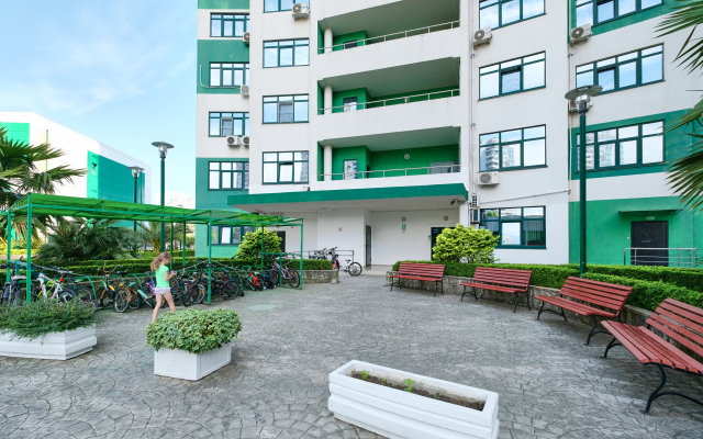 Park Gorkogo in the center Apartments