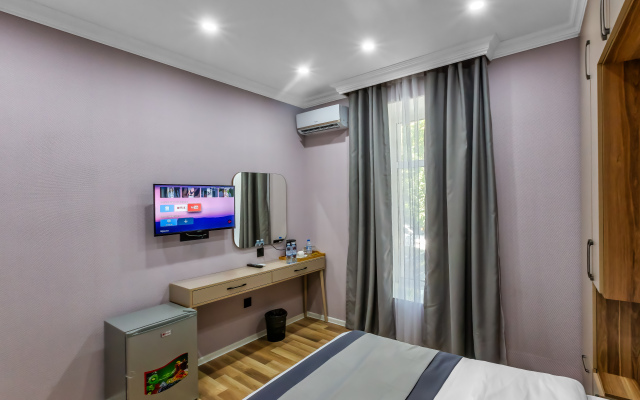 Hillside City Center Boutique-Hotel
