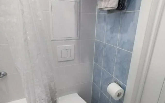 Studiya Na Mikrorayone Beryozovy 148 Flat