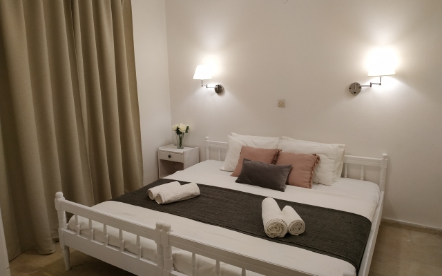 Chrysikopoulos Apartments