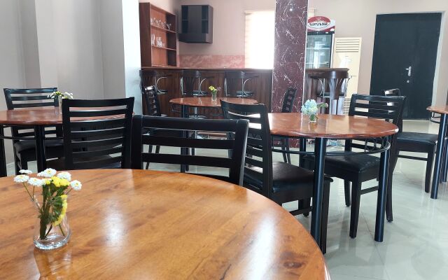 Max Comfort Hotel