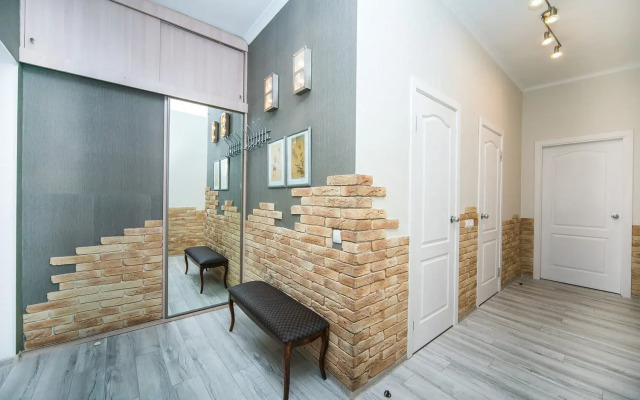 Na Ploschadi Pobedy 39 Apartments