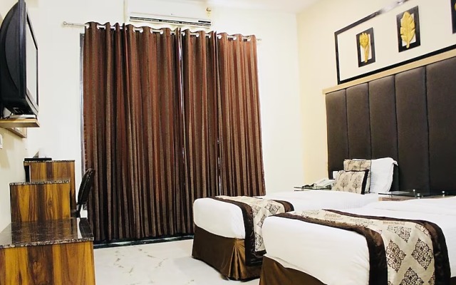 Imperial park by stay breezy Hotel